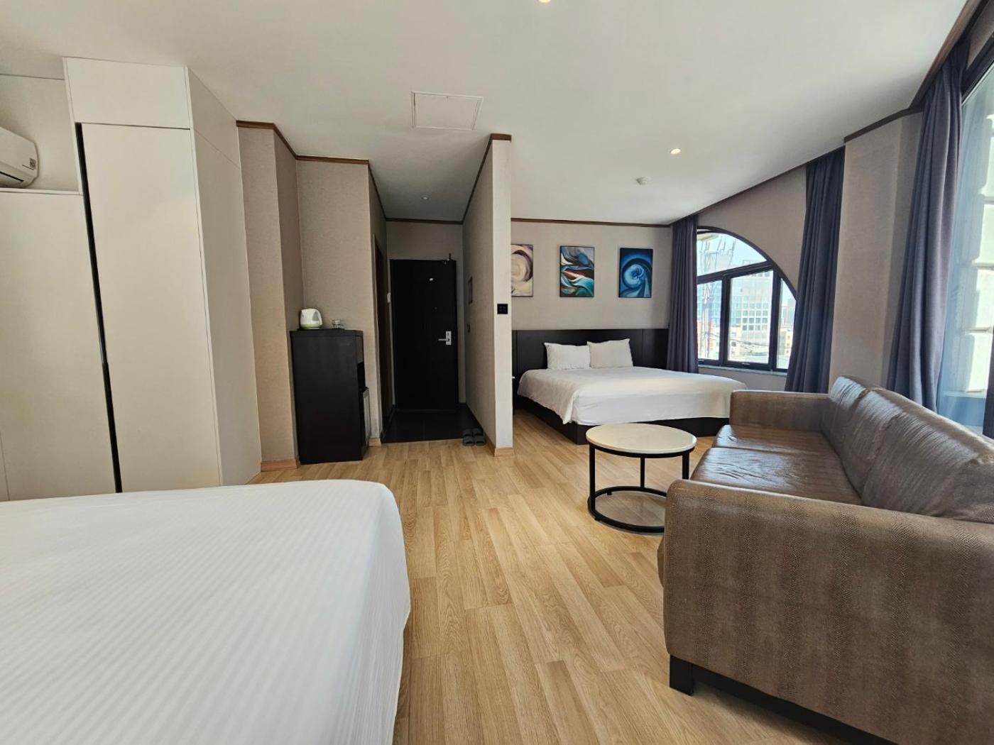 Sunland Hotel Jeju Exterior photo