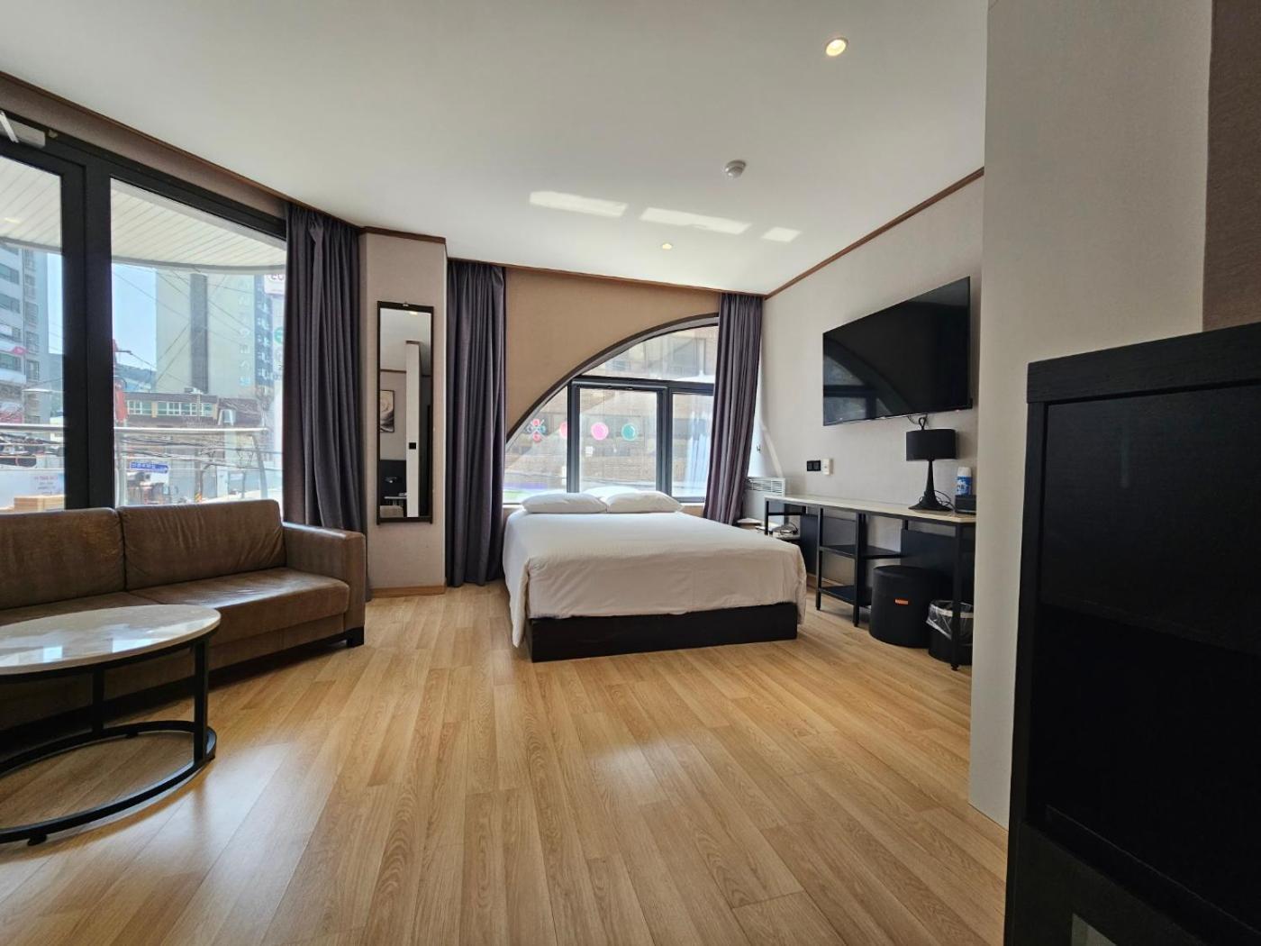 Sunland Hotel Jeju Exterior photo